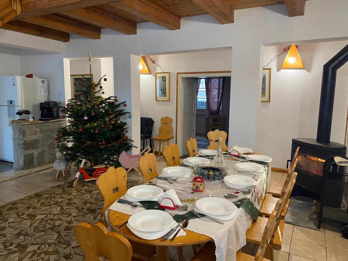 Casa Bucataria Fonix Hotell Praid Eksteriør bilde